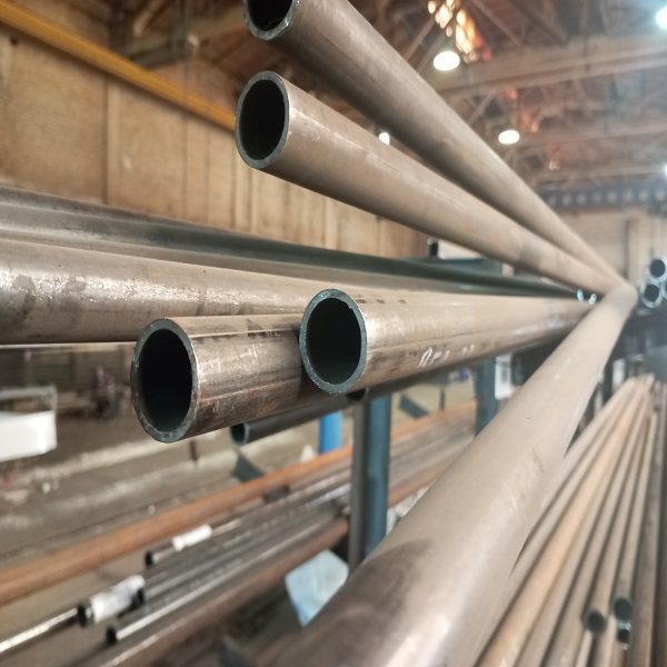Труба горячекатаная стальная